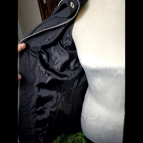 Dots Light Weight Utility Jacket (Size M) - Picture 12 of 12